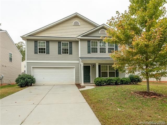 8807 Earthenware Dr, Charlotte, NC 28269