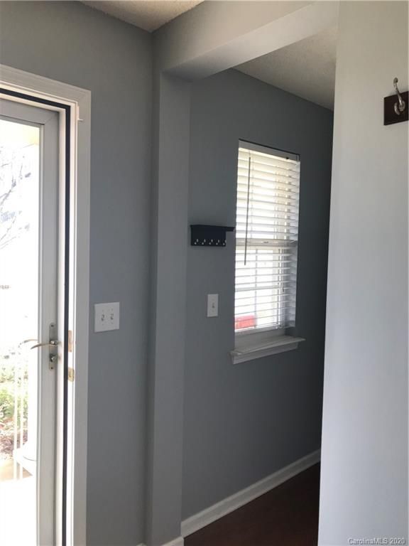 4101 Everest Dr, Gastonia, NC 28054