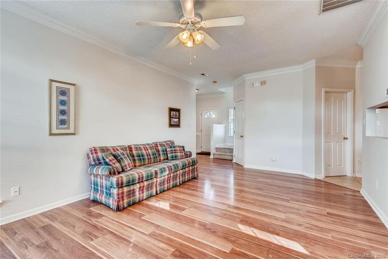 5042 Silabert Ave, Charlotte, NC 28205