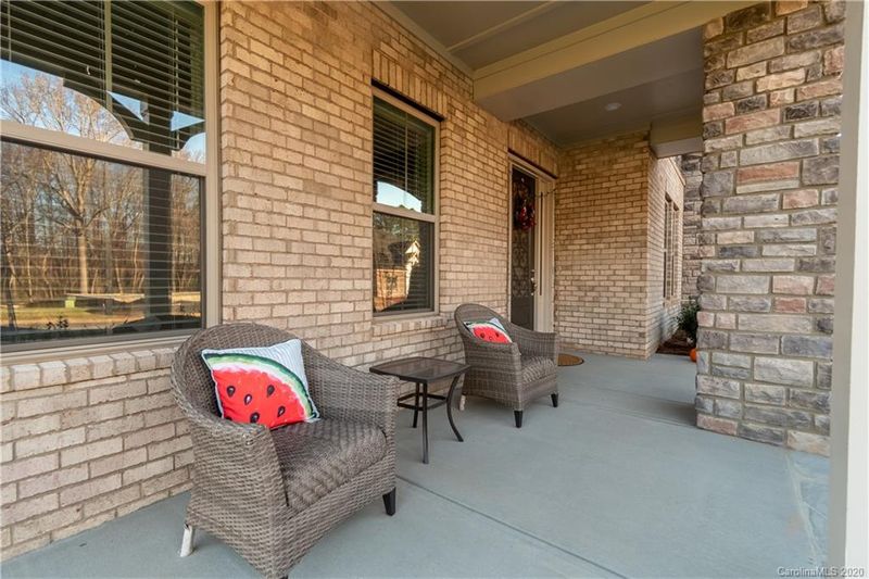201 Enclave Blvd, Matthews, NC 28104