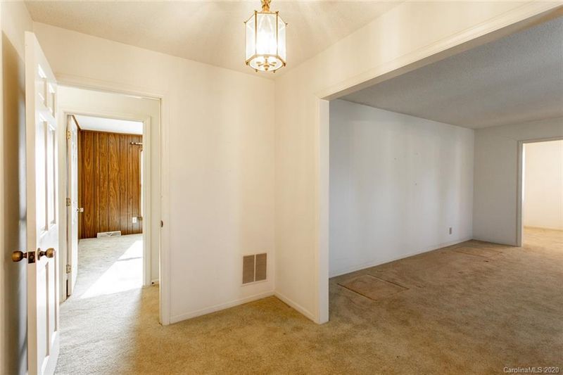 3320 Dan Hood Rd, Matthews, NC 28105