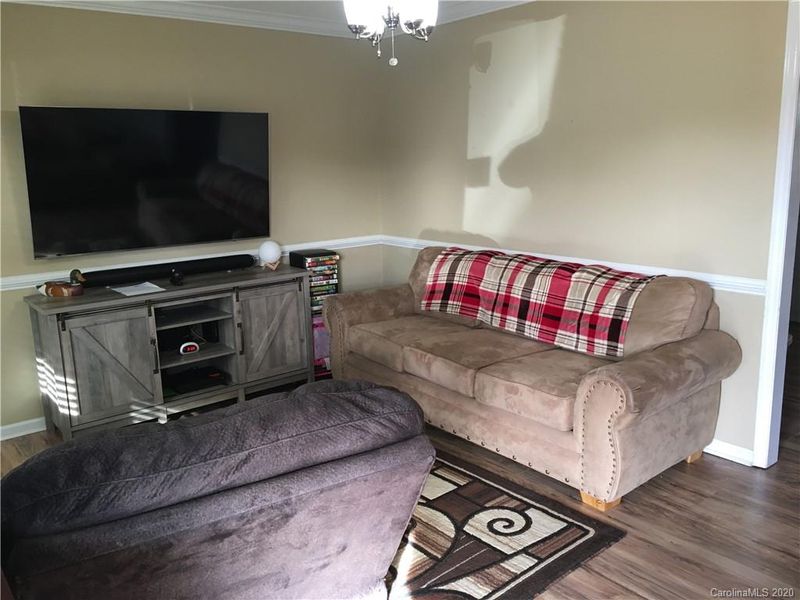 648 Willis Rd, Dallas, NC 28034