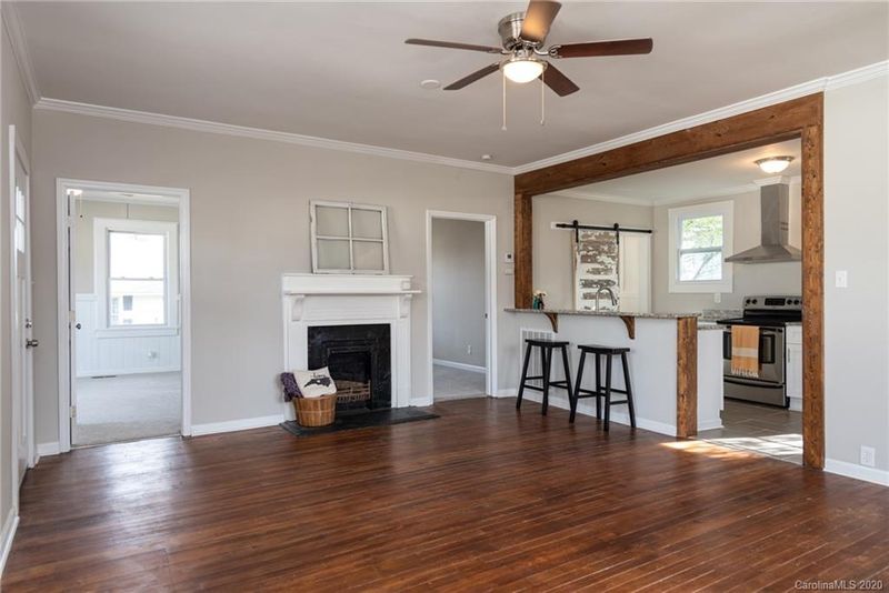 905 W 2nd Ave, Gastonia, NC 28052