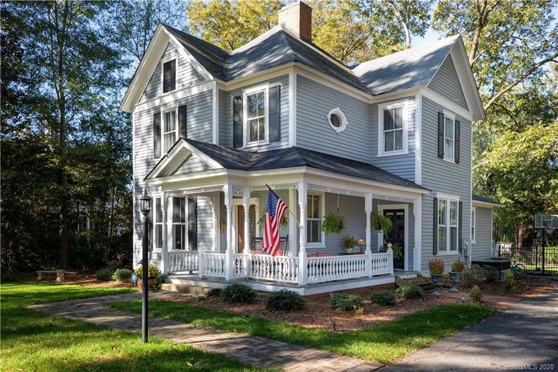 9 Wright Ave, York, SC 29745