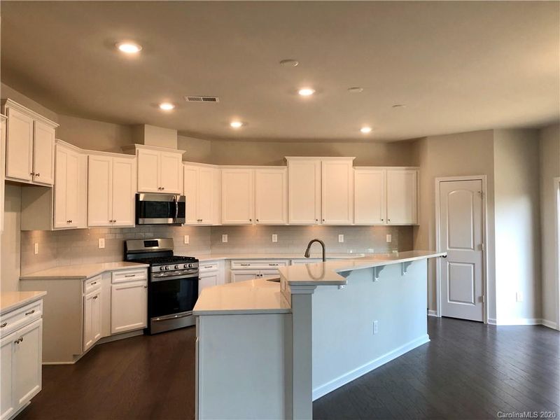 1105 Leland Dr #8, Wesley Chapel, NC 28104