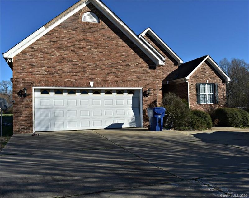 4800 Niagra Ct, Monroe, NC 28110