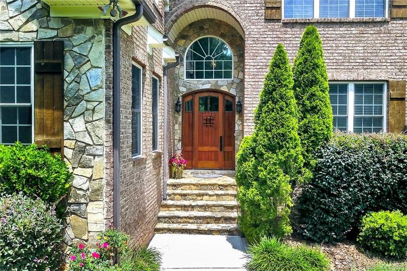 2730 Fox Hollow Rd, Mint Hill, NC 28227