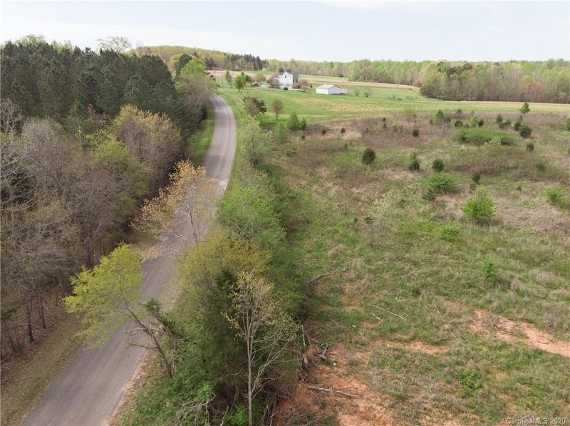 0000 Henrys Knob Rd, Clover, SC 29710