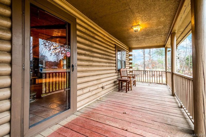 4236 Love Rd, Claremont, NC 28610