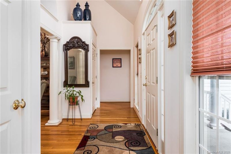 7034 Ridgeway Rd, Stanley, NC 28037