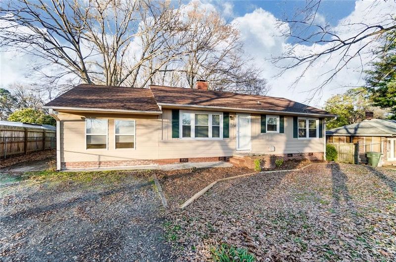 918 E 6th Ave, Gastonia, NC 28054