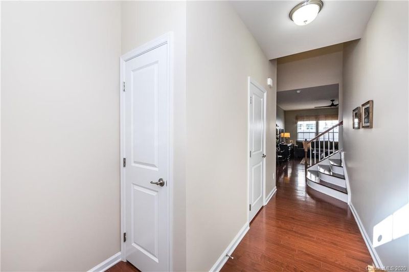 3231 Mistletoe Dr, Charlotte, NC 28273