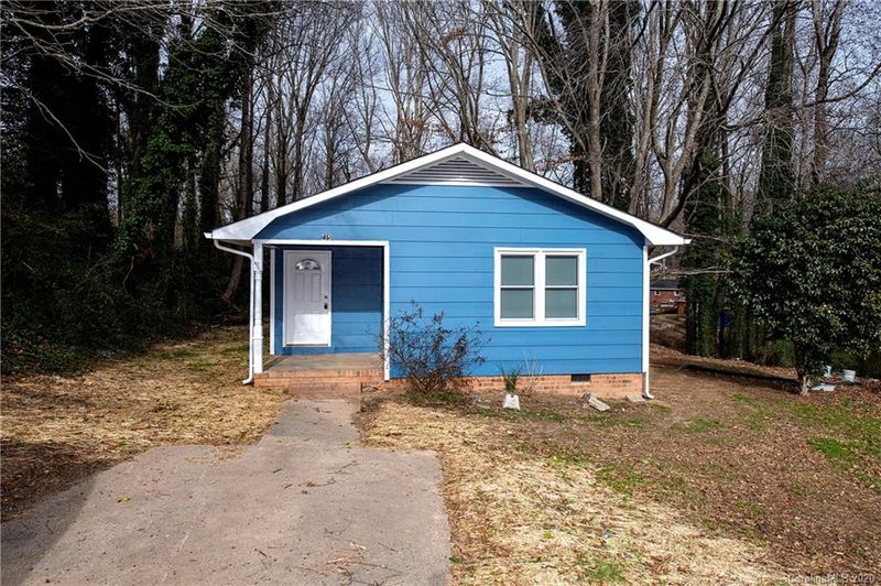 715 E Chestnut St, Stanley, NC 28164