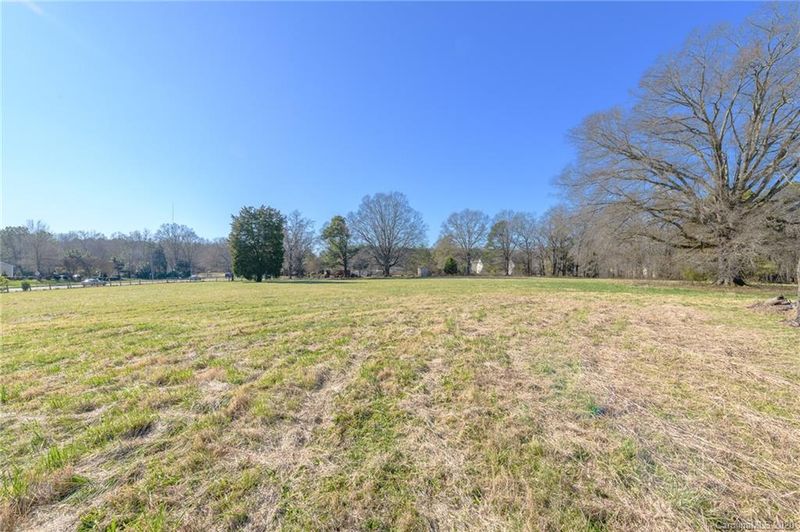 3101 Rocky River Rd, Charlotte, NC 28215