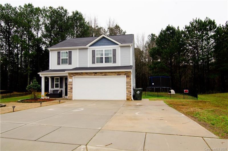 233 Chicago Ln, York, SC 29745