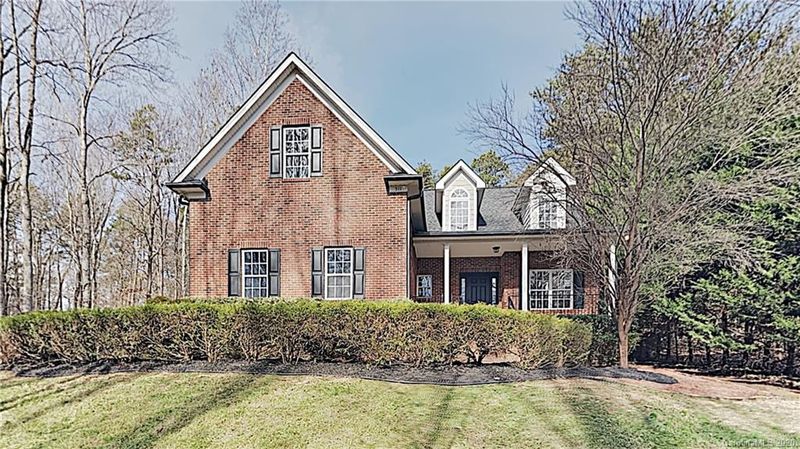 511 Shady Oaks Dr, Stanley, NC 28164