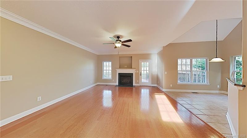 511 Shady Oaks Dr, Stanley, NC 28164