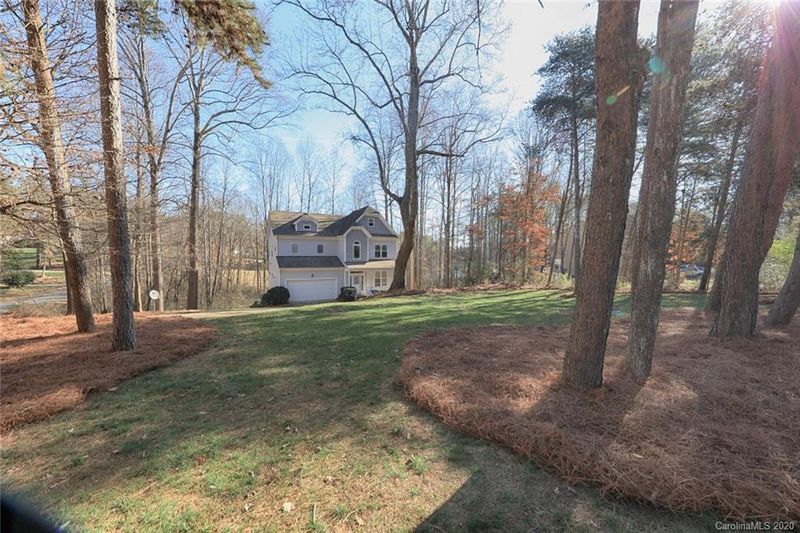 122 Regency Rd, Mooresville, NC 28117
