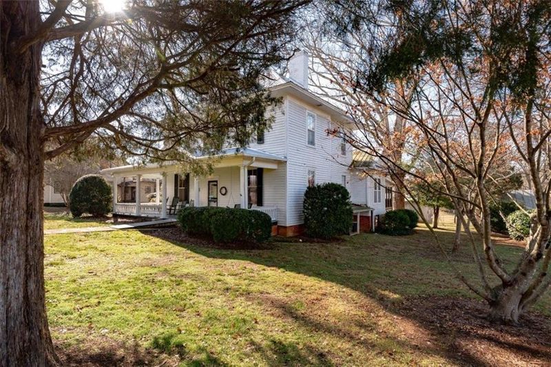 100 2nd St SW, Catawba, NC 28609