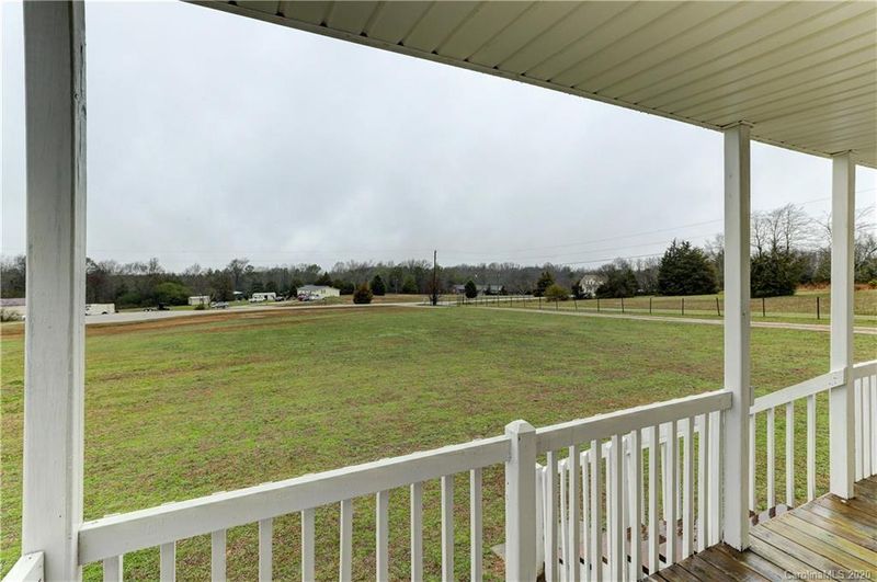 687 Fayette Rd, York, SC 29745
