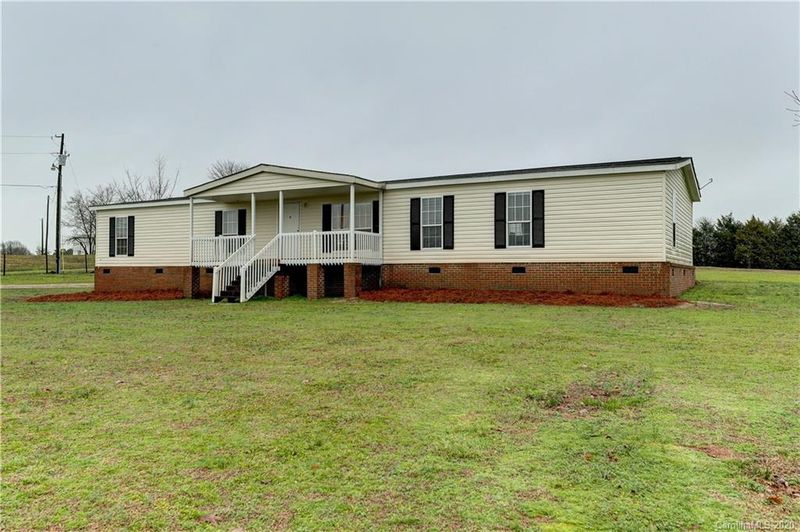 687 Fayette Rd, York, SC 29745