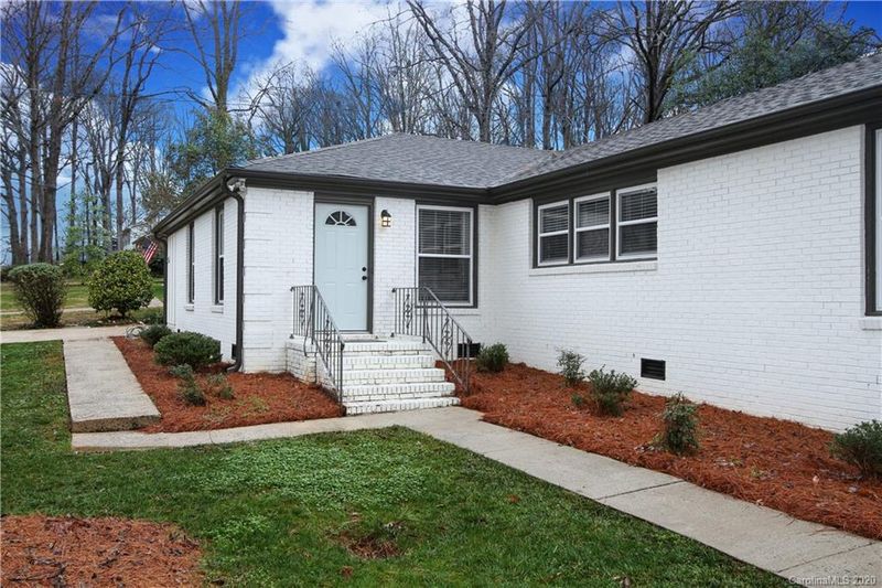 4251 Wright Ave, Charlotte, NC 28211