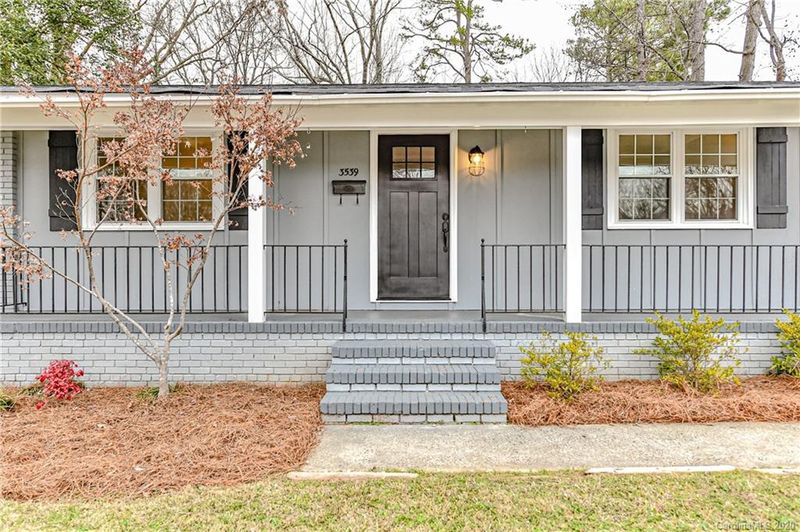3539 Stonehaven Dr, Charlotte, NC 28215
