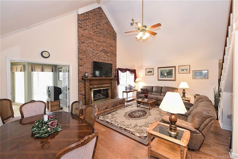 12815 Hashanli Pl, Matthews, NC 28105