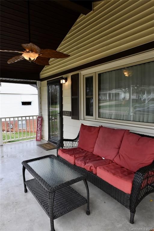 1320 Washington Ln, Kannapolis, NC 28083