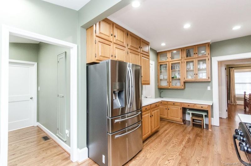 312 Laurel St N, Lincolnton, NC 28092