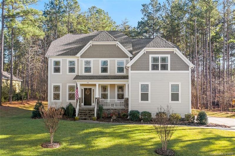 300 Cove Creek Loop, Mooresville, NC 28117