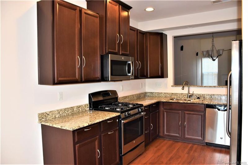7342 Gallery Pointe Ln, Charlotte, NC 28269