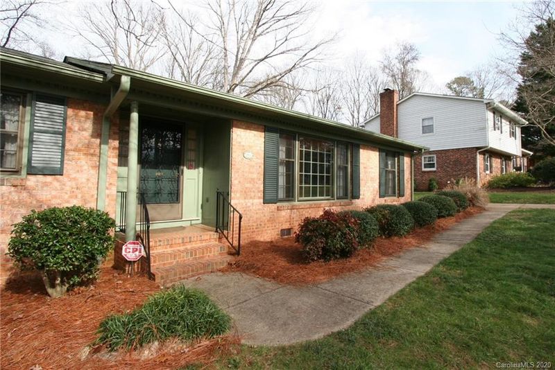 6521 Havenlock Pl, Charlotte, NC 28215