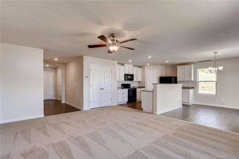 2050 Talbert Ct, Charlotte, NC 28214