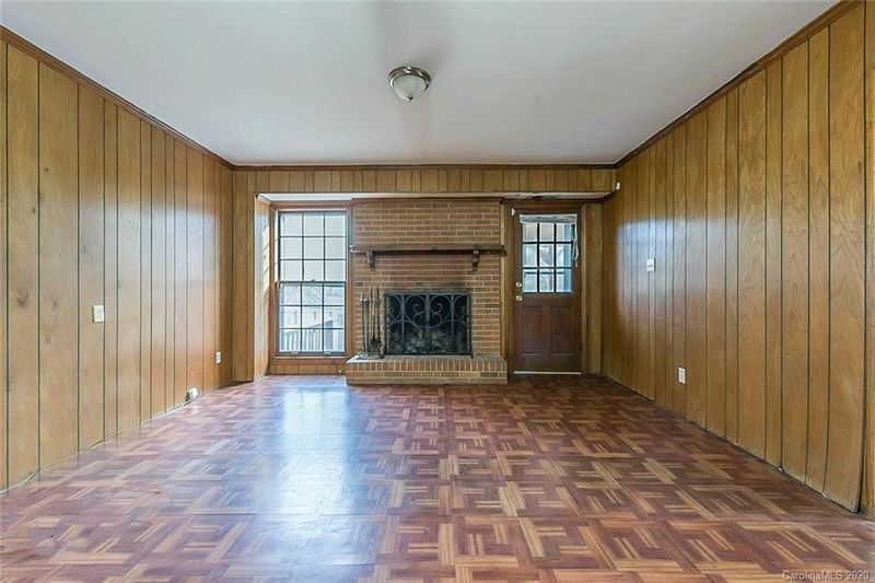 4632 Easthaven Dr, Charlotte, NC 28212