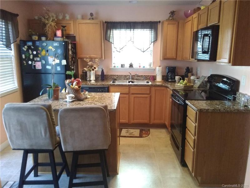 3430 Broadwick St, Charlotte, NC 28213