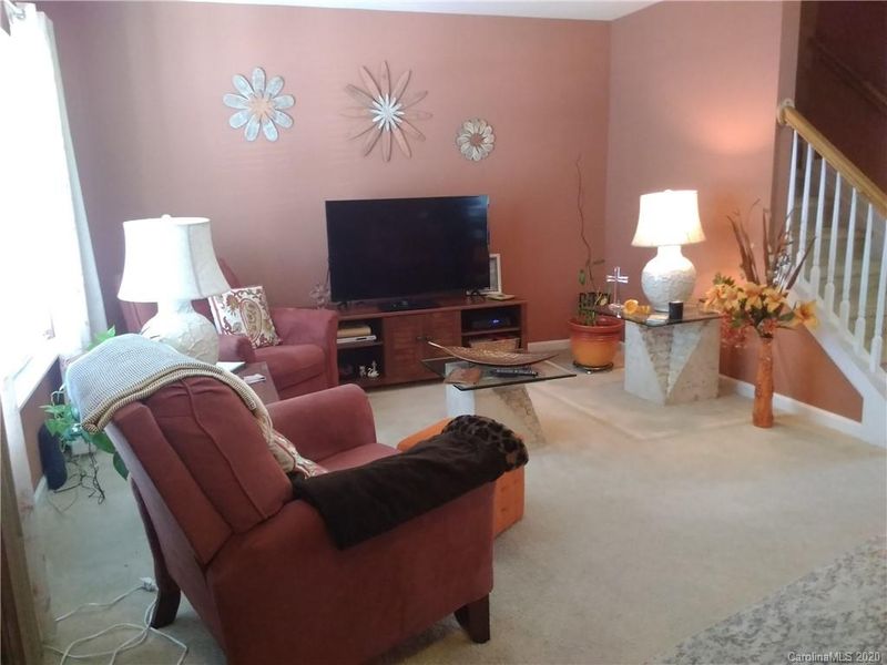 3430 Broadwick St, Charlotte, NC 28213