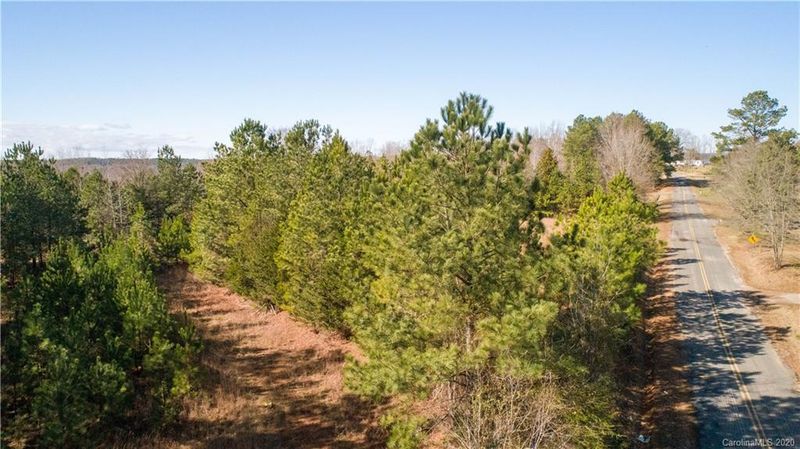 6 AC Pilgrim Rd, Chester, SC 29706