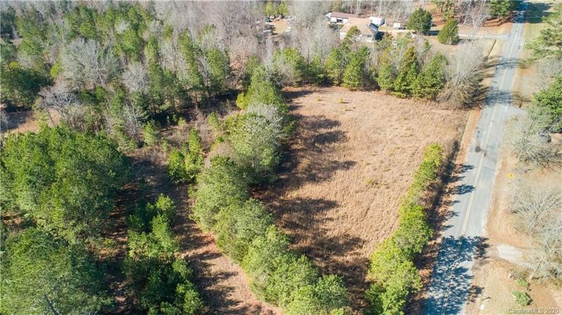 6 AC Pilgrim Rd, Chester, SC 29706