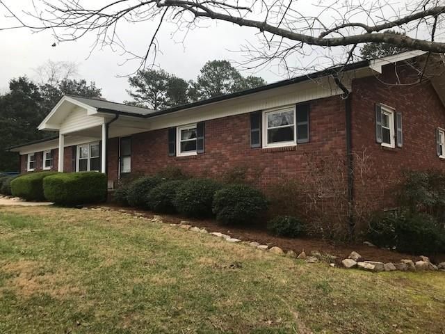 1030 43rd Ave NE, Hickory, NC 28601