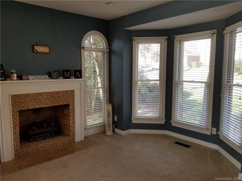 5031 Foxbriar Trl, Charlotte, NC 28269