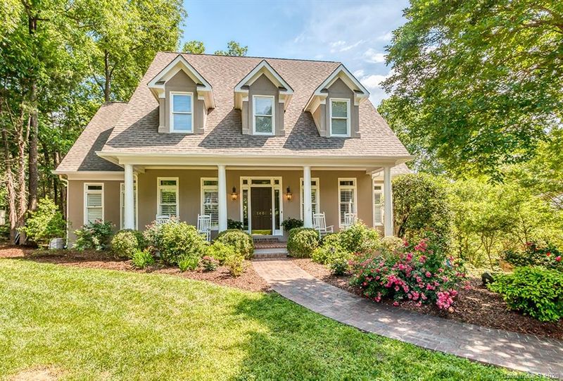 5601 Camilla Dr, Charlotte, NC 28226