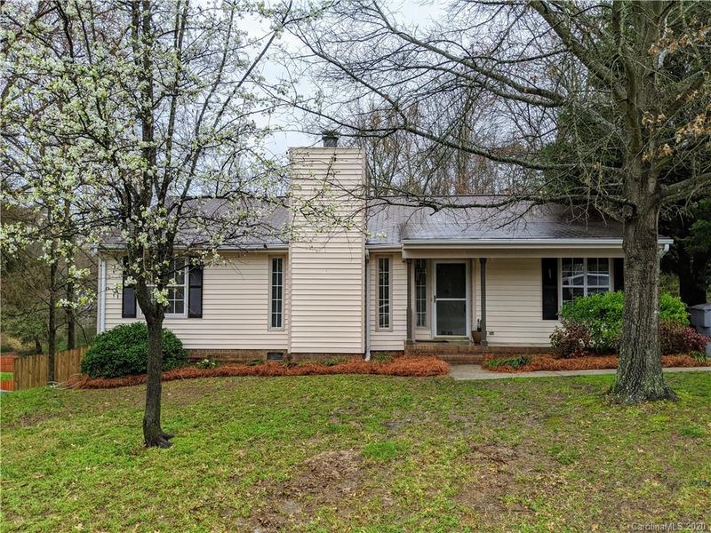 4410 Bathurst Dr #17, Charlotte, NC 28227