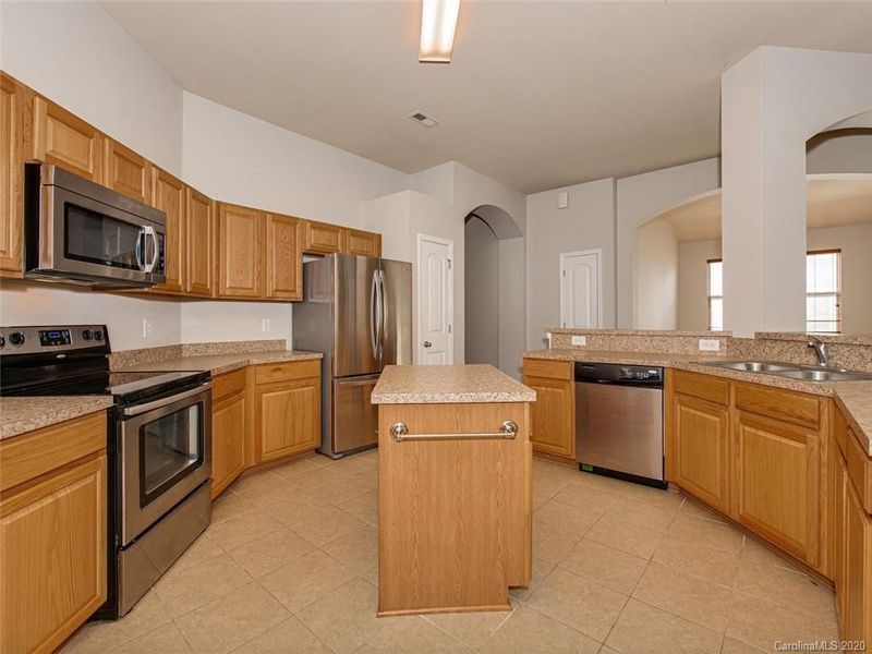 855 Dantzler Ct, Rock Hill, SC 29732