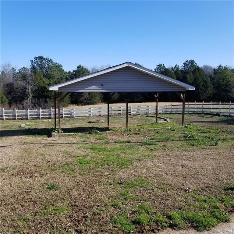 11033 Graybark Rd, Midland, NC 28107