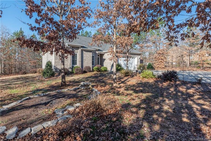 536 Adams Ln, Lancaster, SC 29720