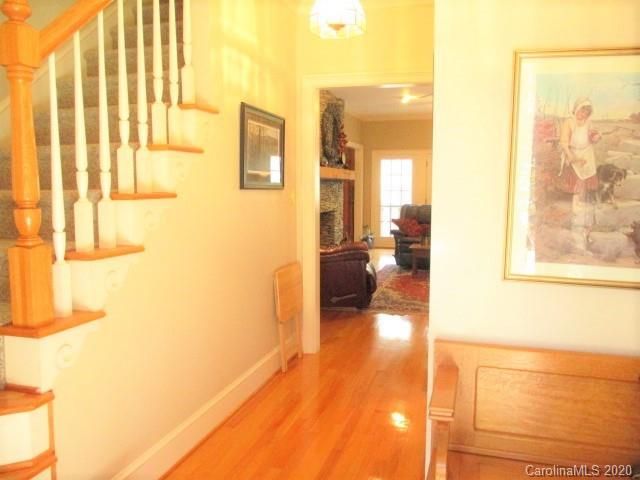 372 Gray Fox Ln, Lancaster, SC 29720