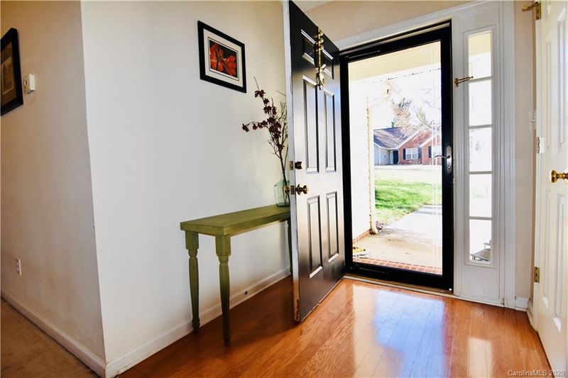 3235 Leicester Dr #82, Matthews, NC 28104