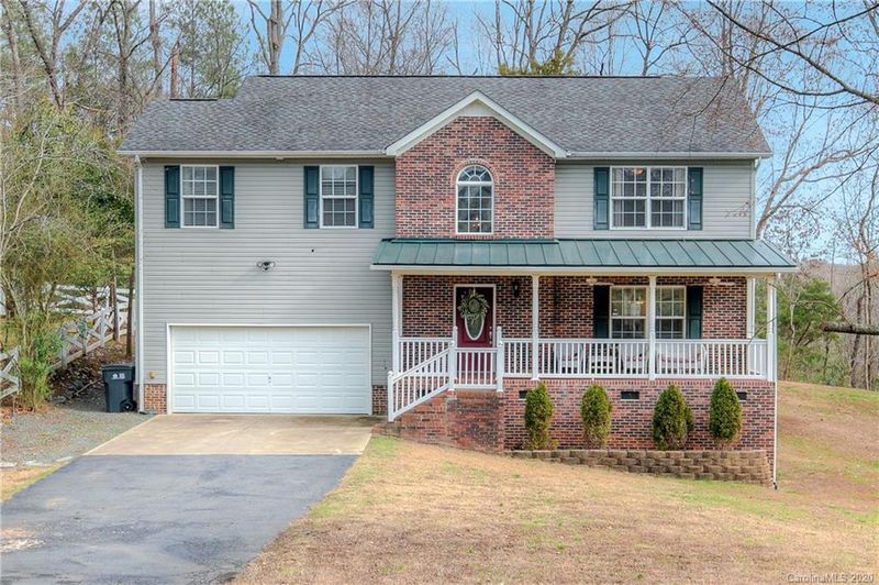3342 Olde Creek Trl, Matthews, NC 28105