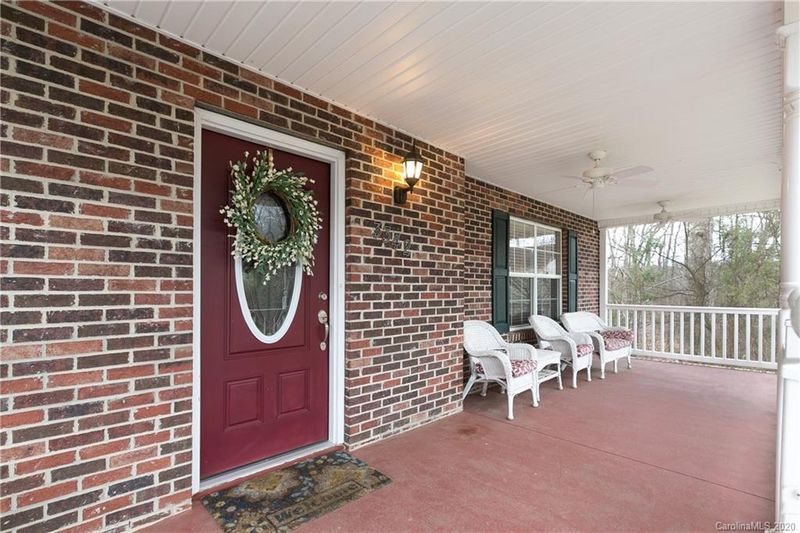 3342 Olde Creek Trl, Matthews, NC 28105